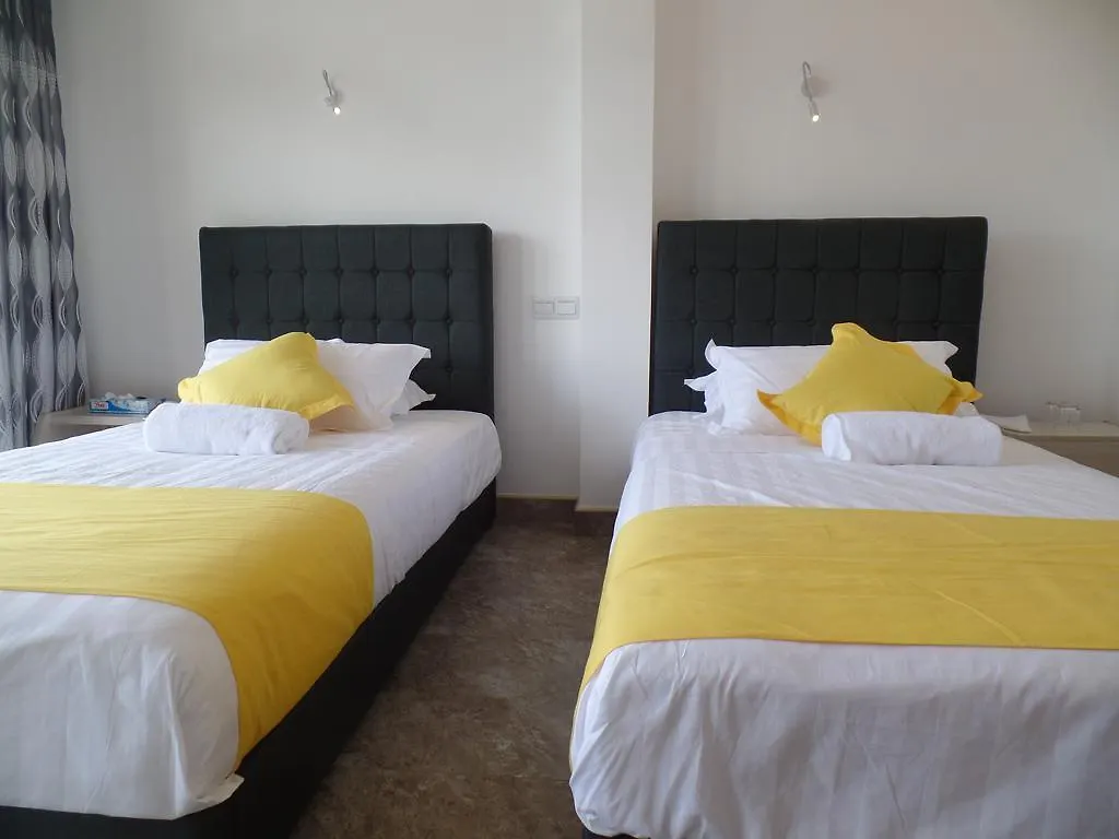Kandyan Bluestar Villa 2*, קנדי סרי לנקה