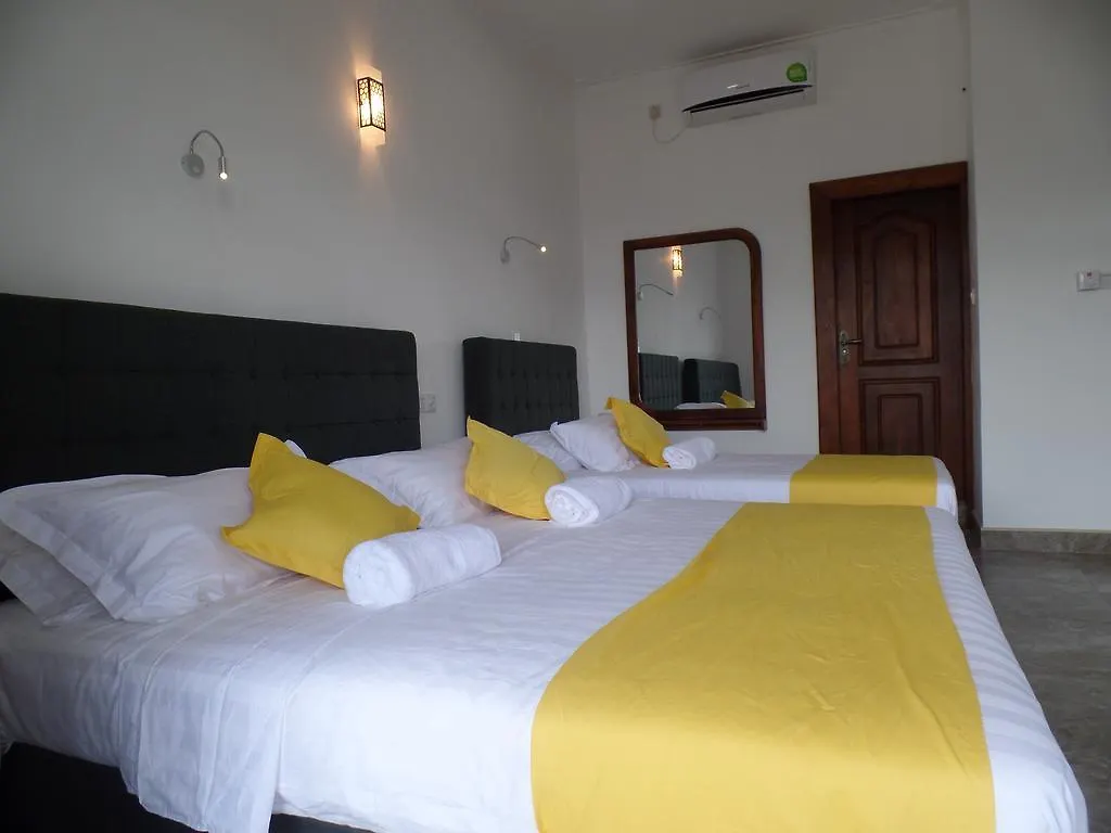 Kandyan Bluestar Villa Otel Kandy