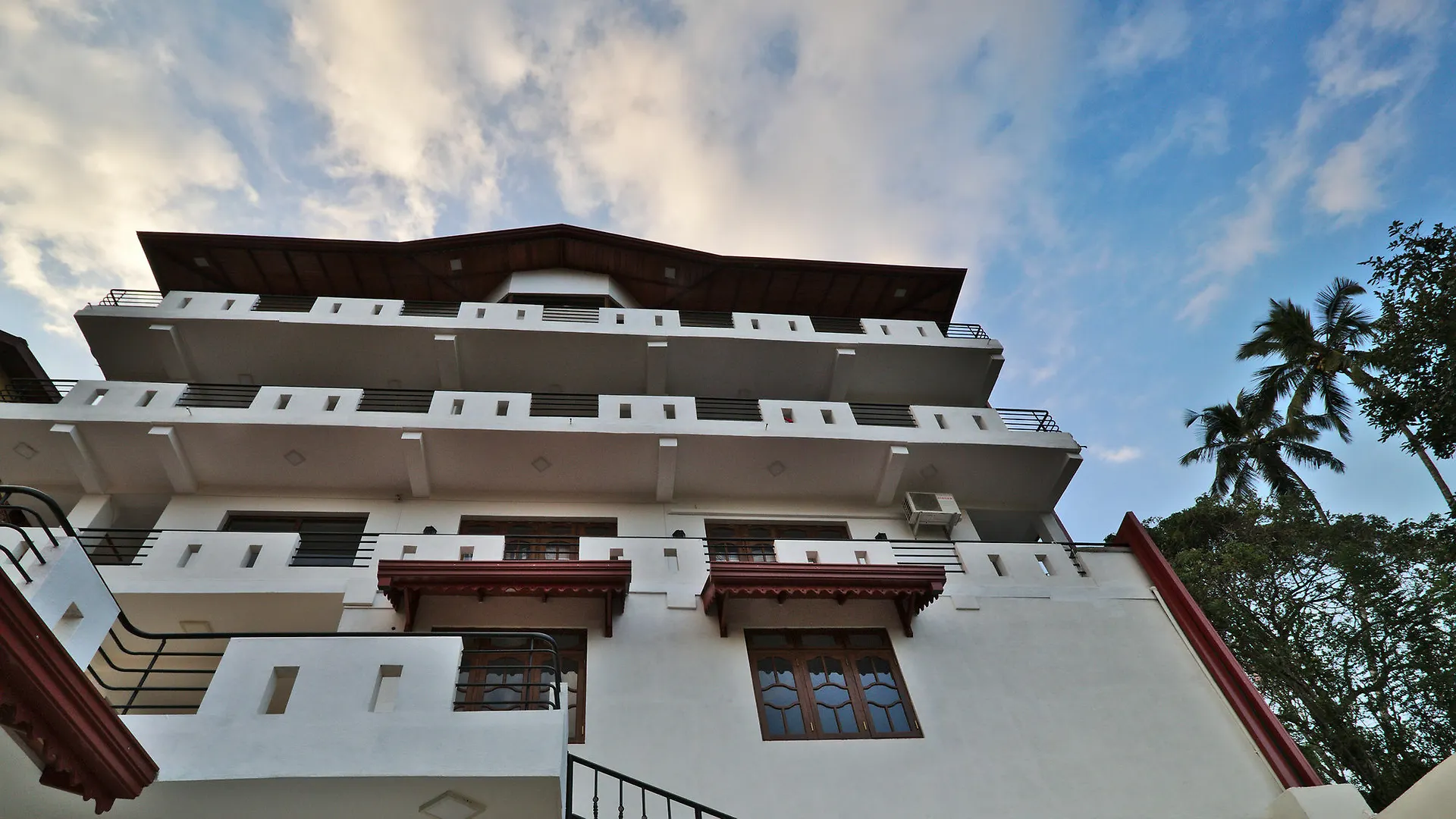 Otel Kandyan Bluestar Villa